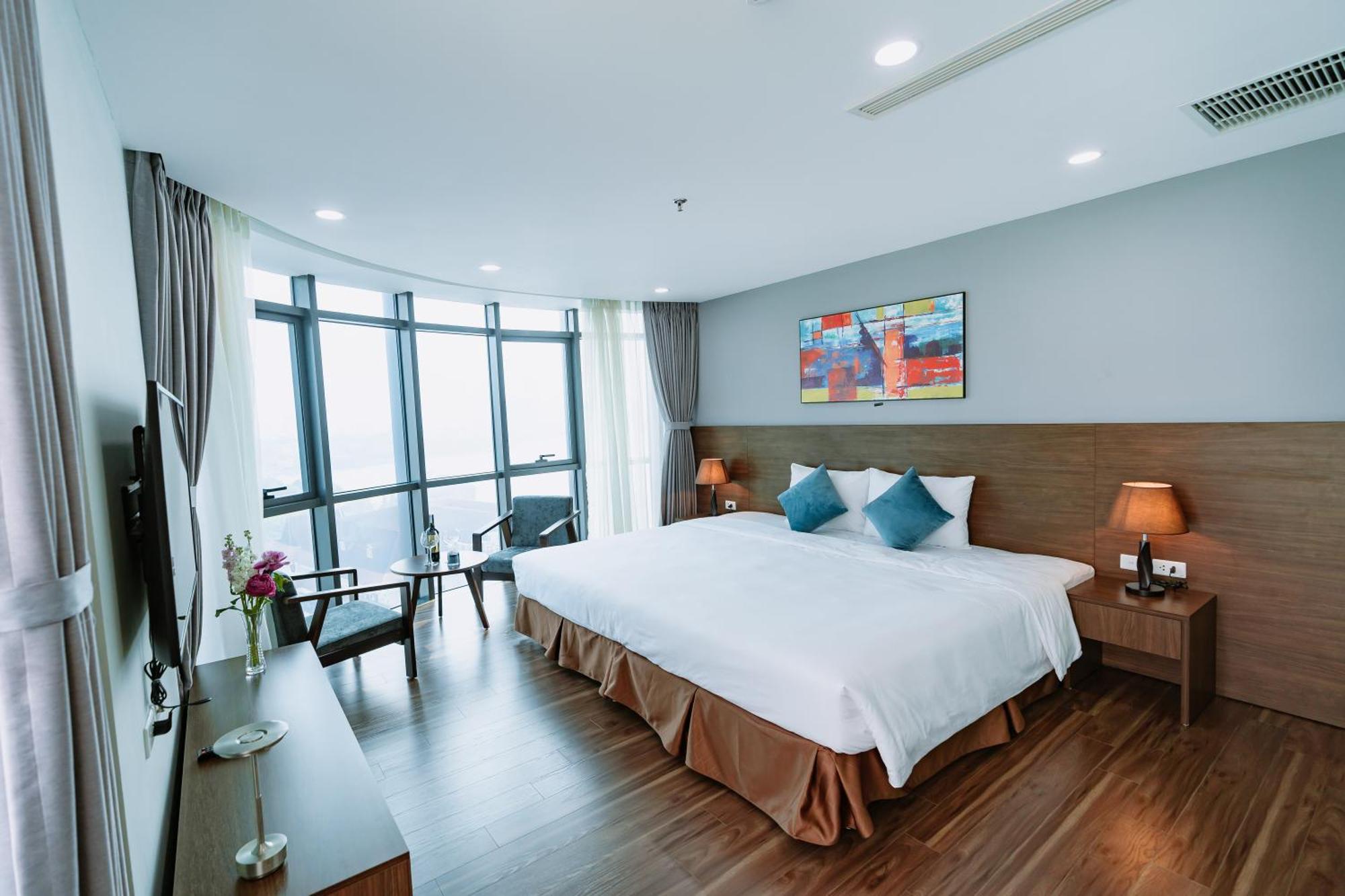 Legend Westlake 4* Hanoi