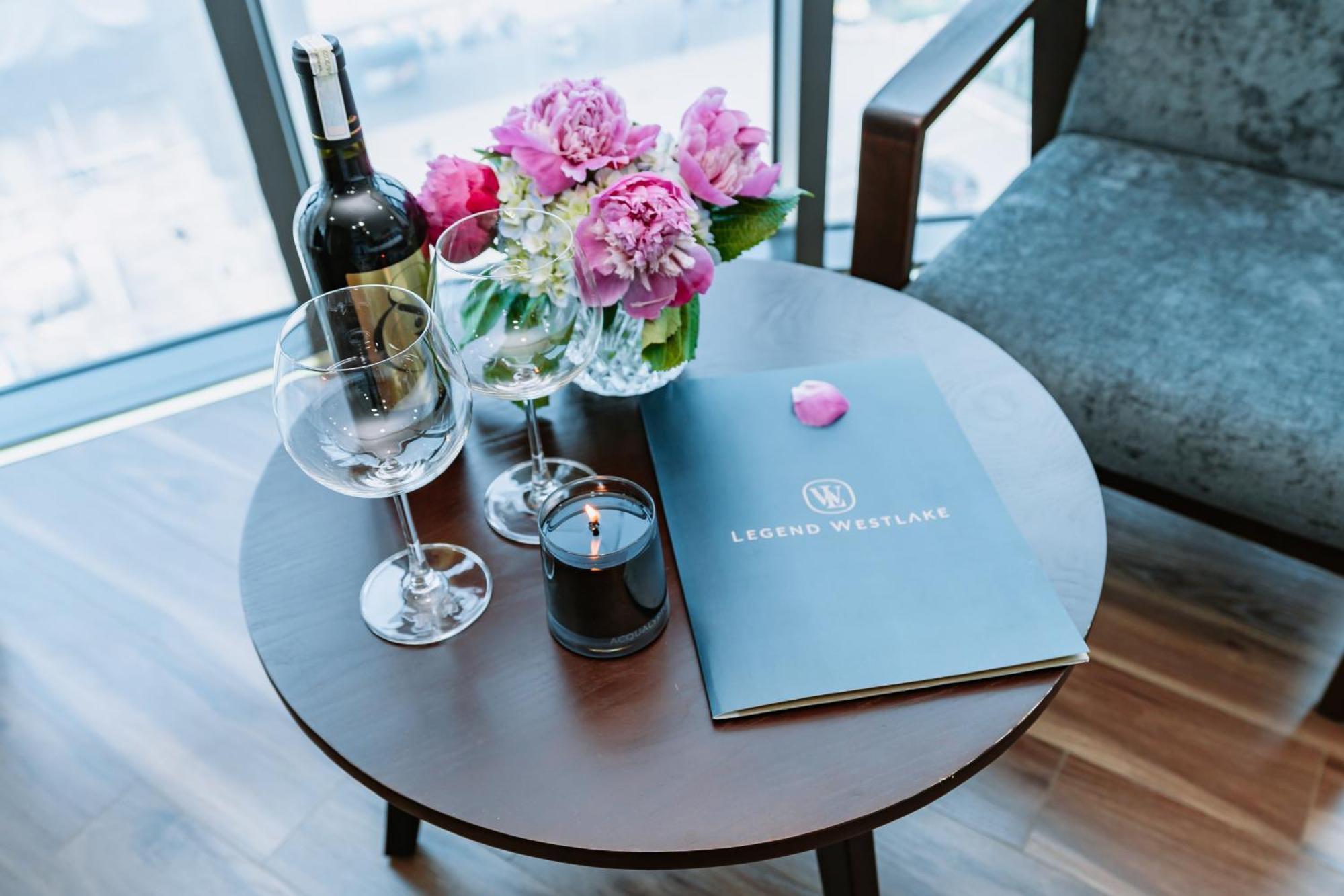 Hotel Legend Westlake 4*