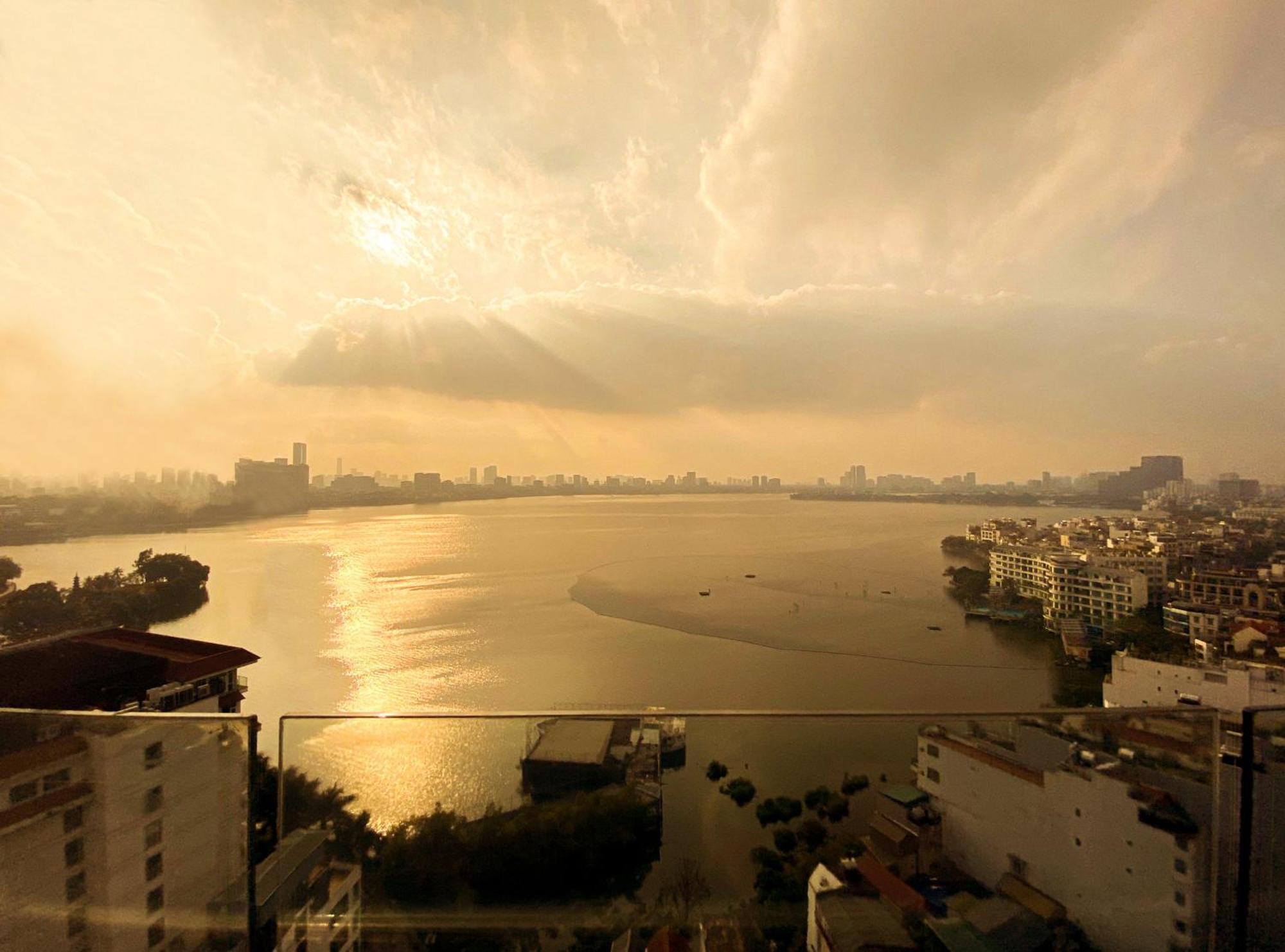 Hotel Legend Westlake Hanoi